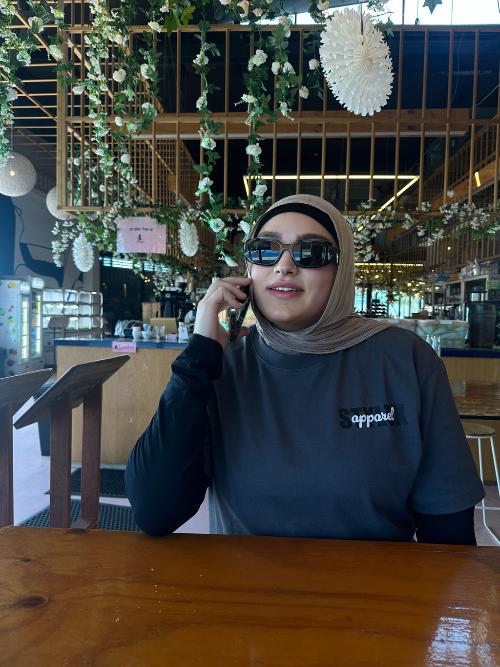 Grey LUXG2 Tshirt - UNISEX