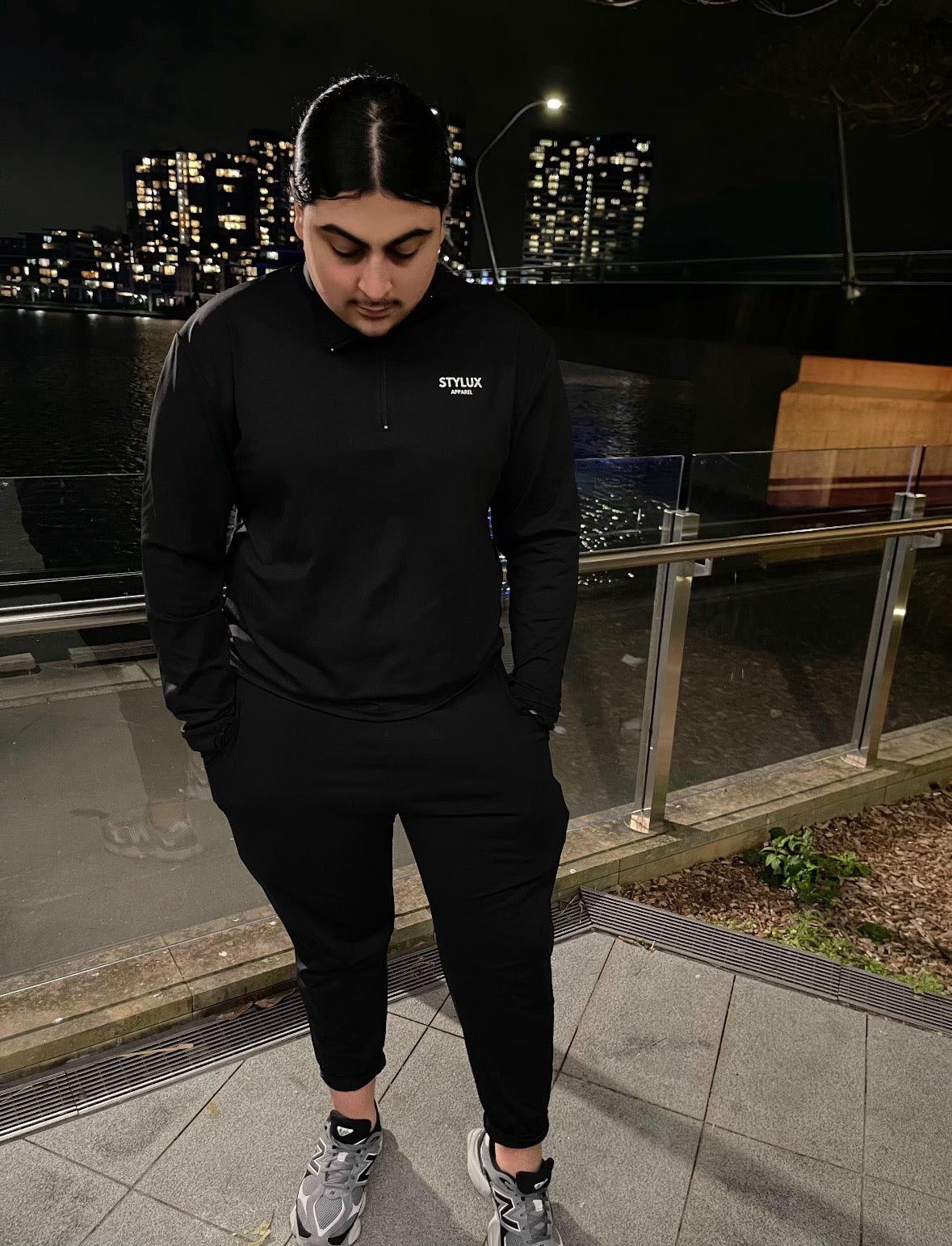 Signature long sleeve half zip - UNISEX